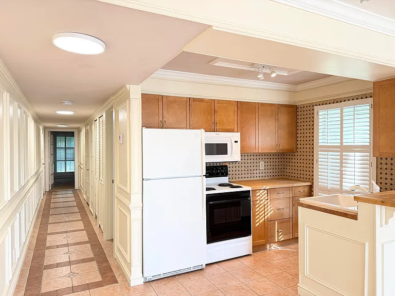 273 Cypress Point Dr — Photo 7