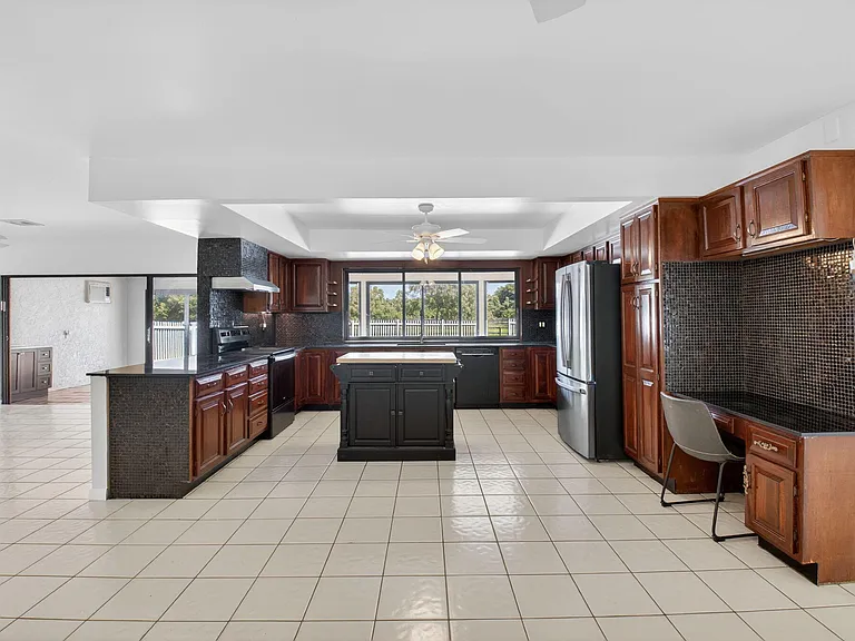 10157 La Reina Rd — Photo 18