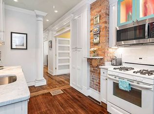 6 Oakview Ter #1, Jamaica Plain, MA 02130