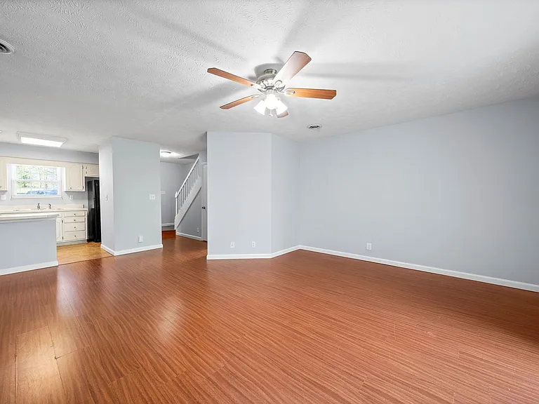 113 Azalea Ct — Photo 9