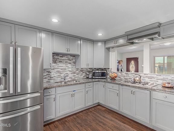 5th image of 11222 W DULUTH Avenue