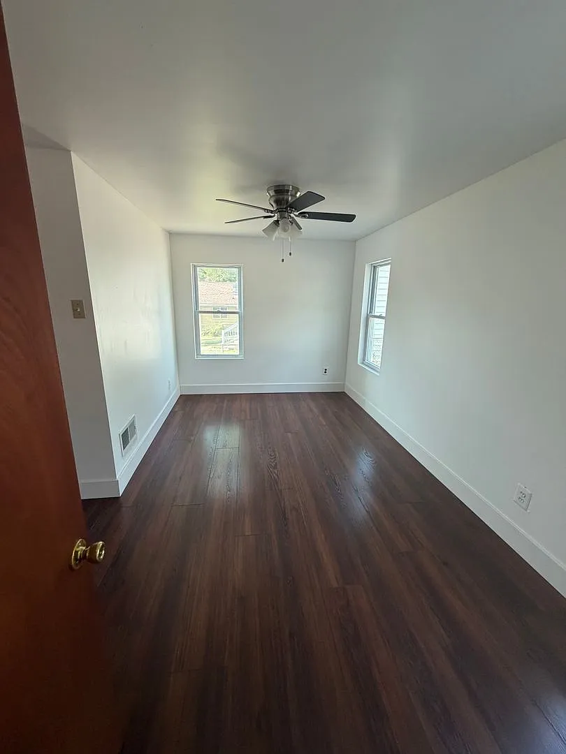Move in Ready! — Photo 3