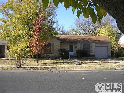 1st image of 10451 Fern Dr