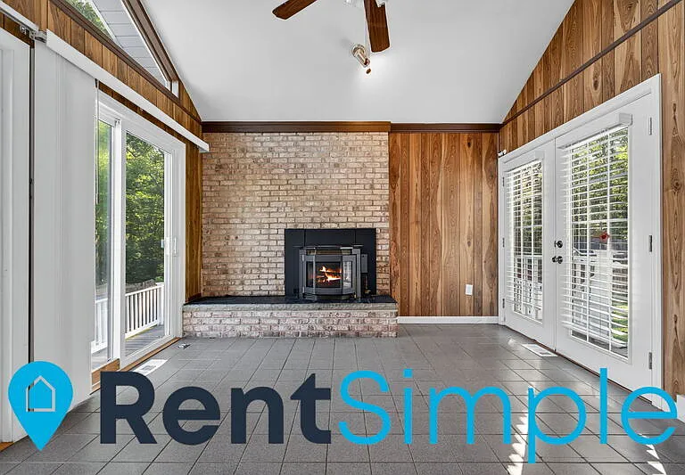 12615 Westport Ln — Photo 20