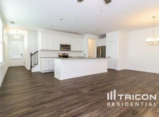 2085 Rosemary Park Ln, Lawrenceville, GA 30046