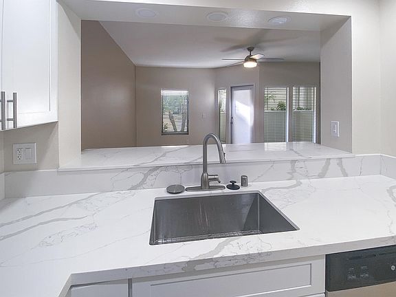 5th image of 620 State St Unit 116