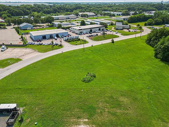 3rd image of LOT 22 S Municipal Dr Lot 22
