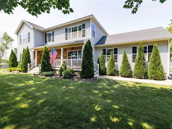 2813 Cold Springs Rd, Baldwinsville, NY 13027
