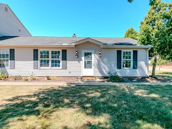 8078 Independence Dr APT A, Mentor, OH 44060