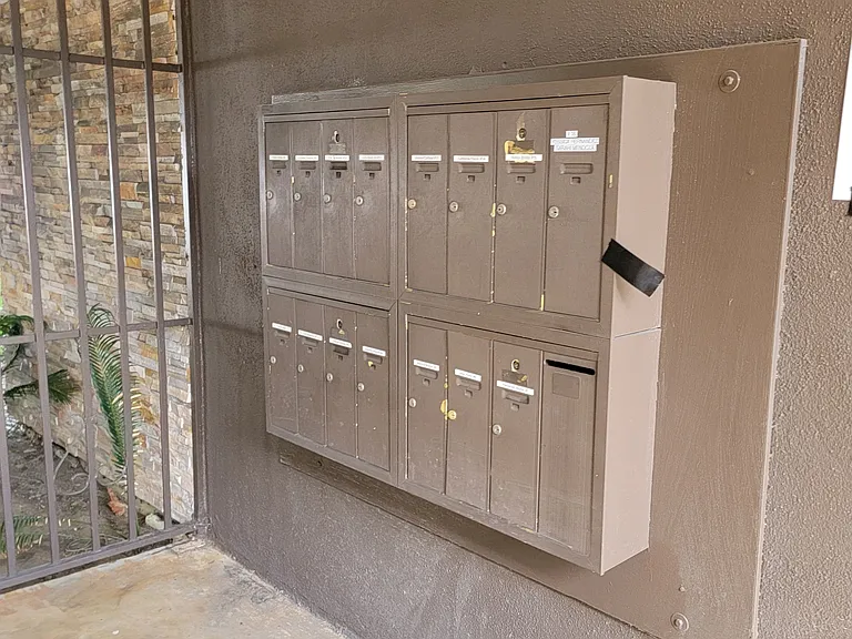 8740 Topanga Canyon Blvd #6 — Photo 11