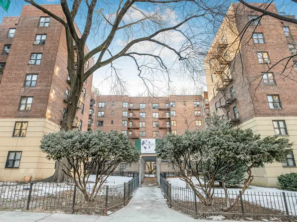 4489 Broadway 2E image 14 of 14