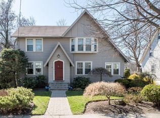 119 Oxford Rd, Newton, MA 02459