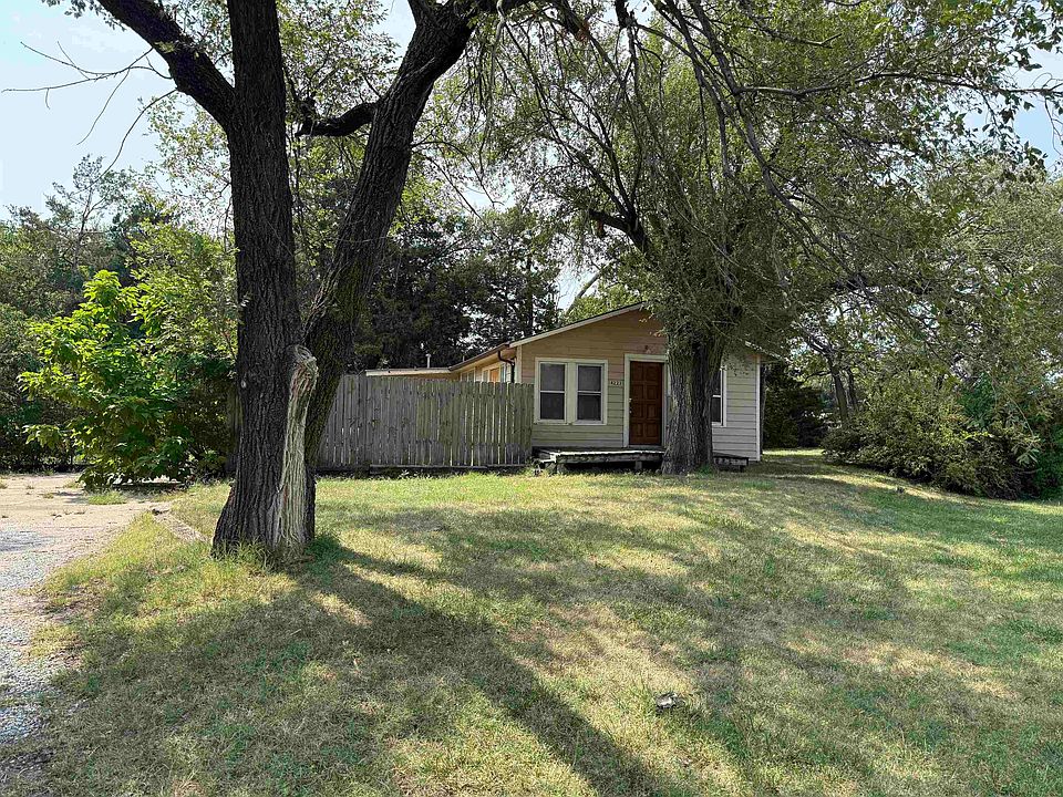 1st image of 4223 W Zoo Blvd