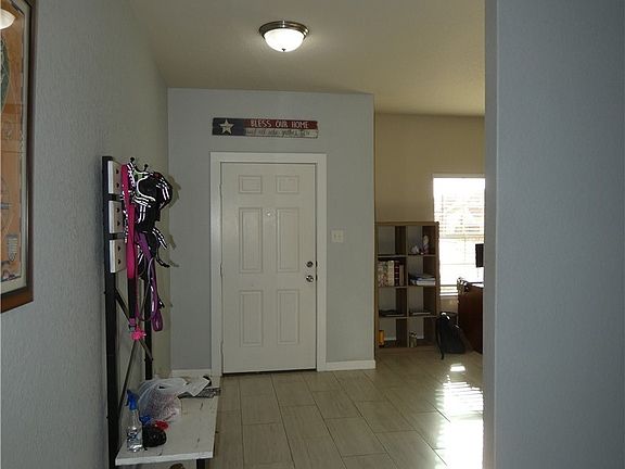 3rd image of 10503 Pablo Way