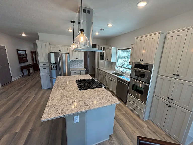 9867 Kahler Ave NE — Photo 11