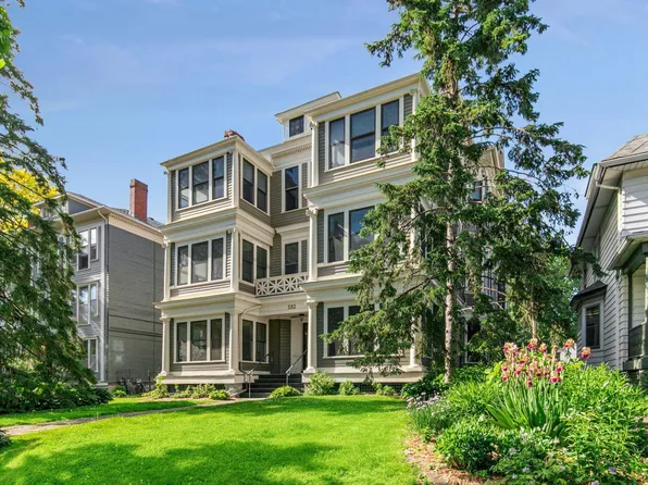 593 Laurel Ave APT 3E, Saint Paul, MN 55102