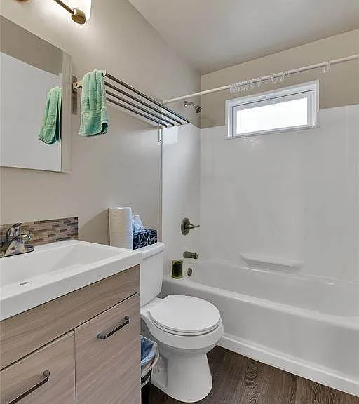 24717 New York St — Photo 3