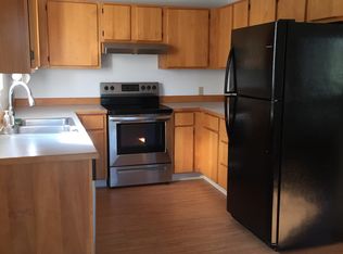 15 N 20th St, Hood River, OR