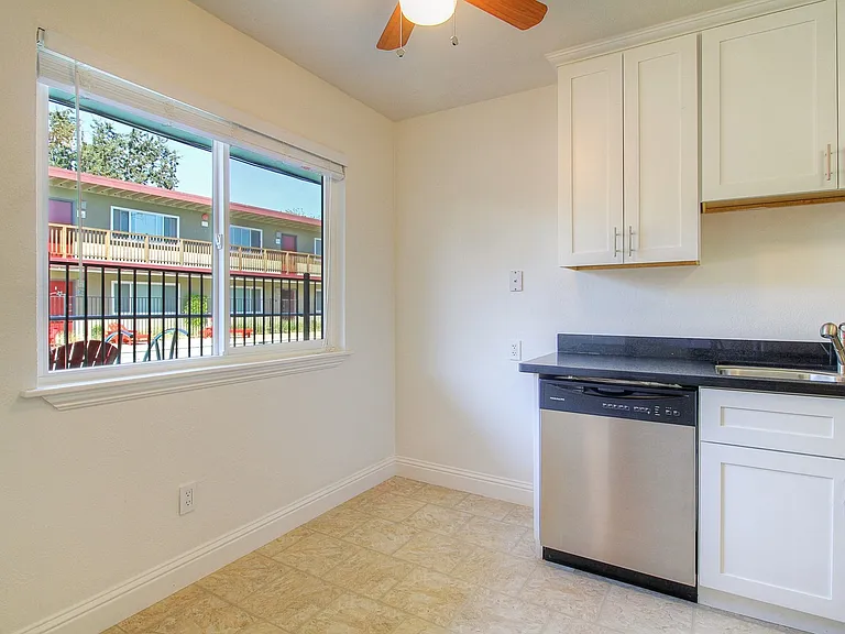 6233 Montecito Blvd #24 — Photo 5