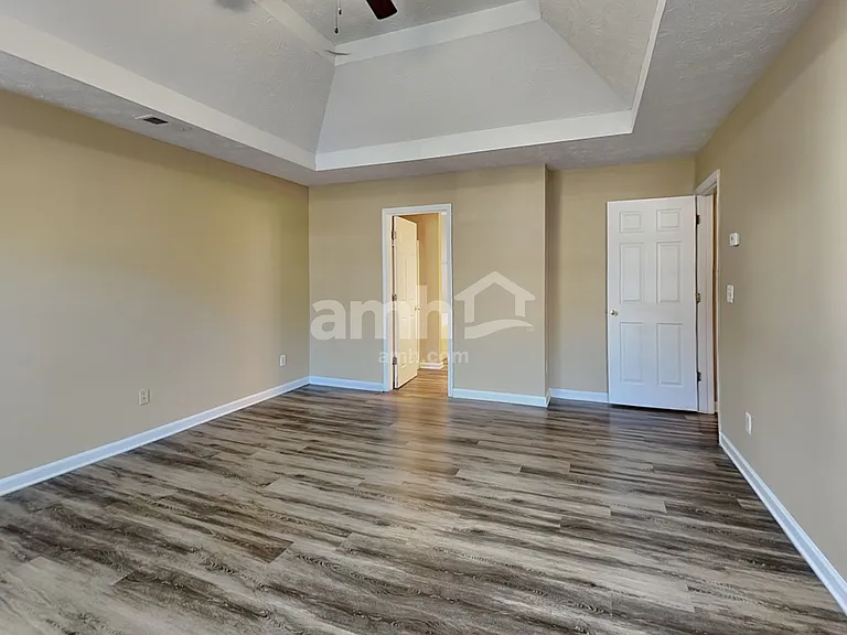 2912 Canopy Cir — Photo 13