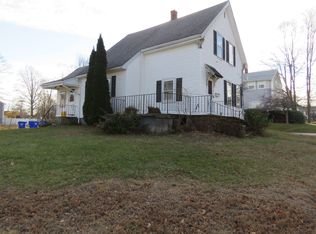 25 Cliff St, Rockland, MA 02370