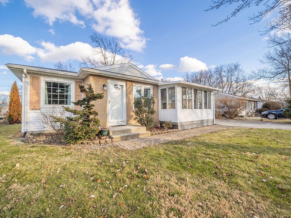 1st image of 3508 N Cowing Park Ln