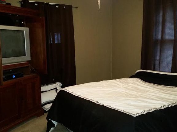 5th image of 1626 E State St #1