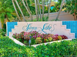 6700 SW 88th Ter, Pinecrest, FL 33156