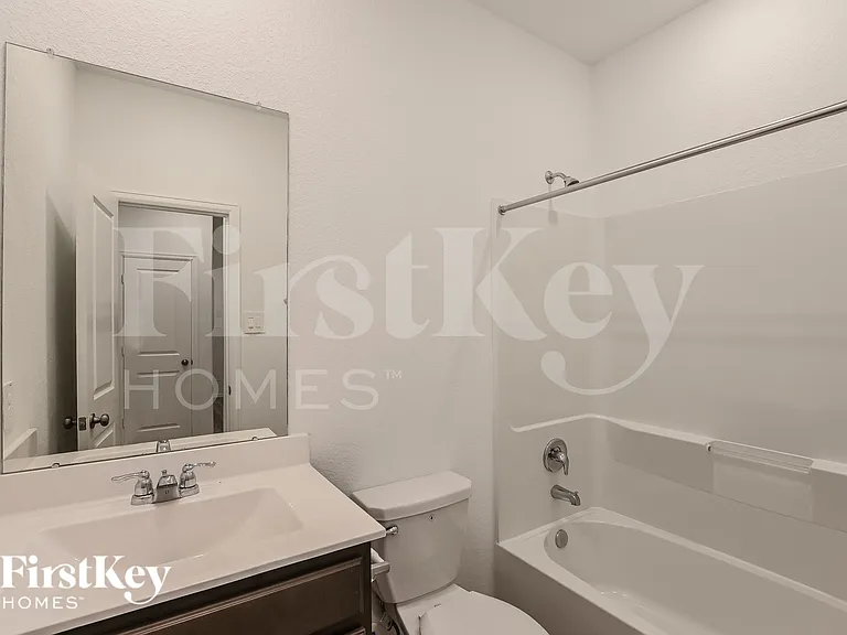 18435 Summit Ranch Dr — Photo 16