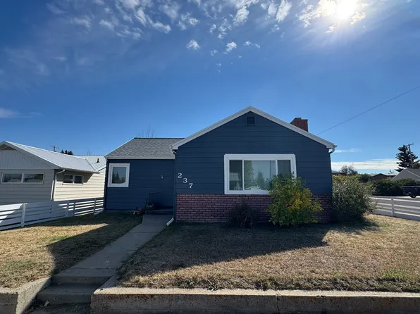 237 5th Ave SE, Cut Bank, MT 59427