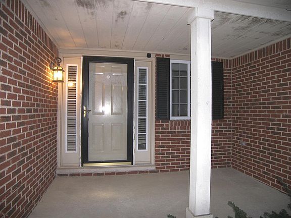 2nd image of 7638 Greene Farm Dr