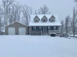 115 Hunters Xing, Shady Spring, WV 25918