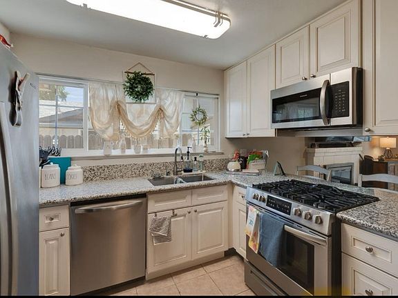 5th image of 5634 Revelstok Dr