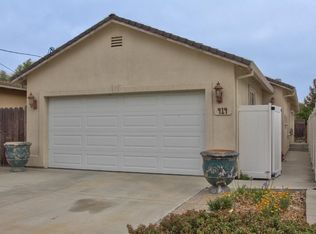 414 6th St, San Juan Bautista, CA