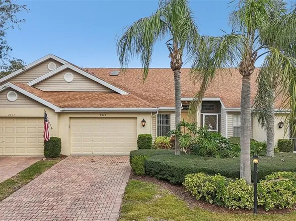 2315 New Orchard Ct, Sun City Center, FL 33573
