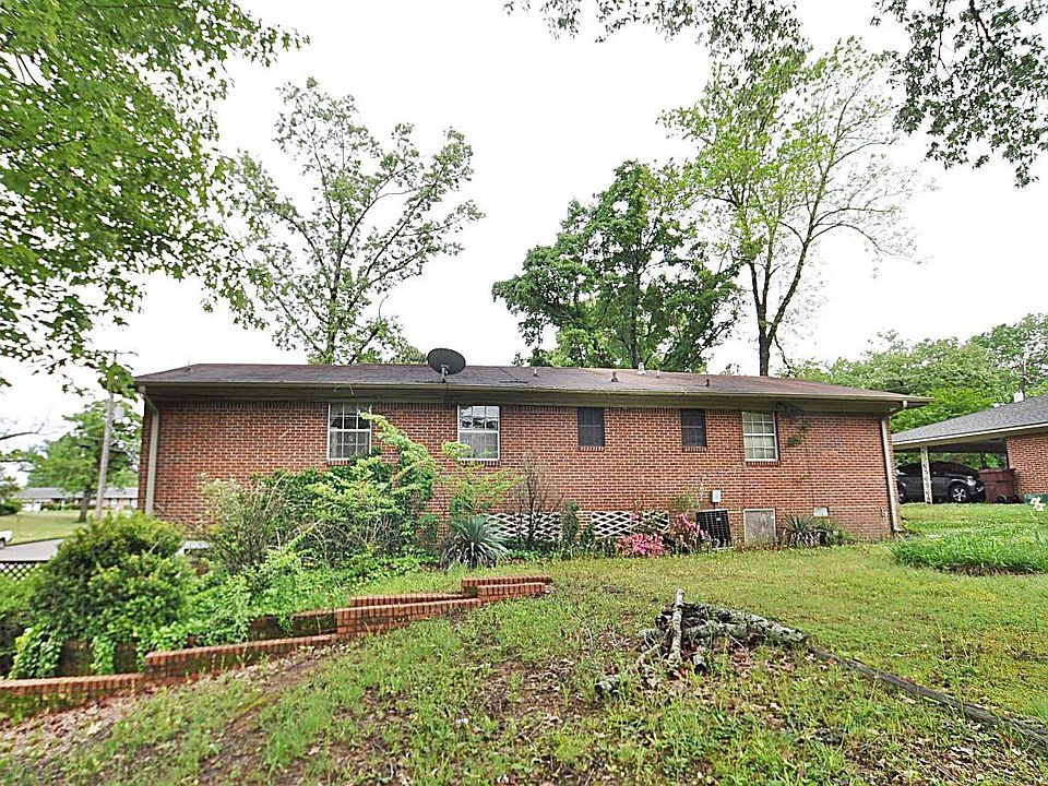 2nd image of 1400 Sunset Dr