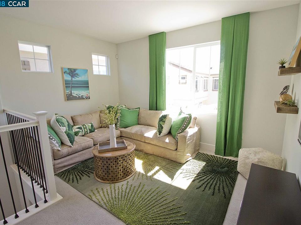 1st image of 111 Belle Harbor Cir