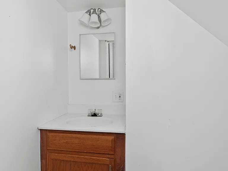 1225 Scott St — Photo 5