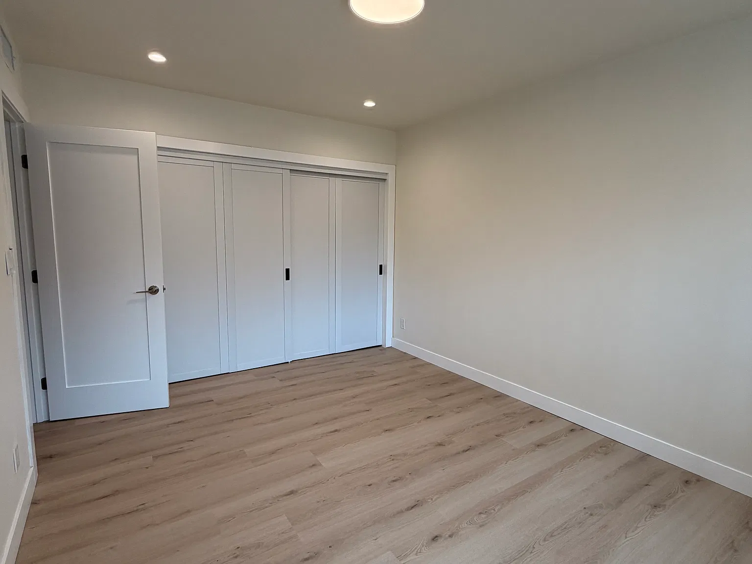2 bed, $2,795 — Photo 3