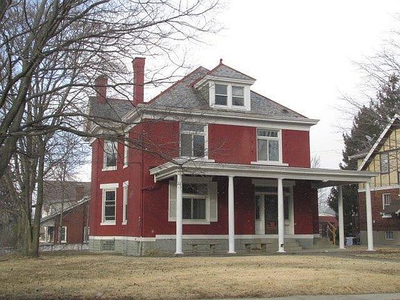 2nd image of 3810 Woodbine Ave
