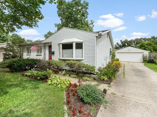 1528 Crestwood Blvd, South Bend, IN 46635