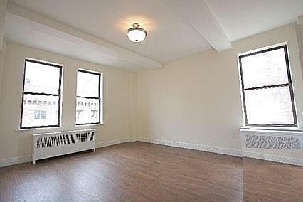 2nd image of 34 W 72nd St #103