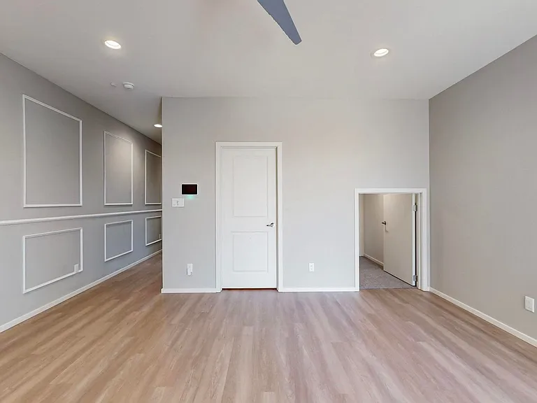 4547 Villa Loma Ln NE — Photo 8