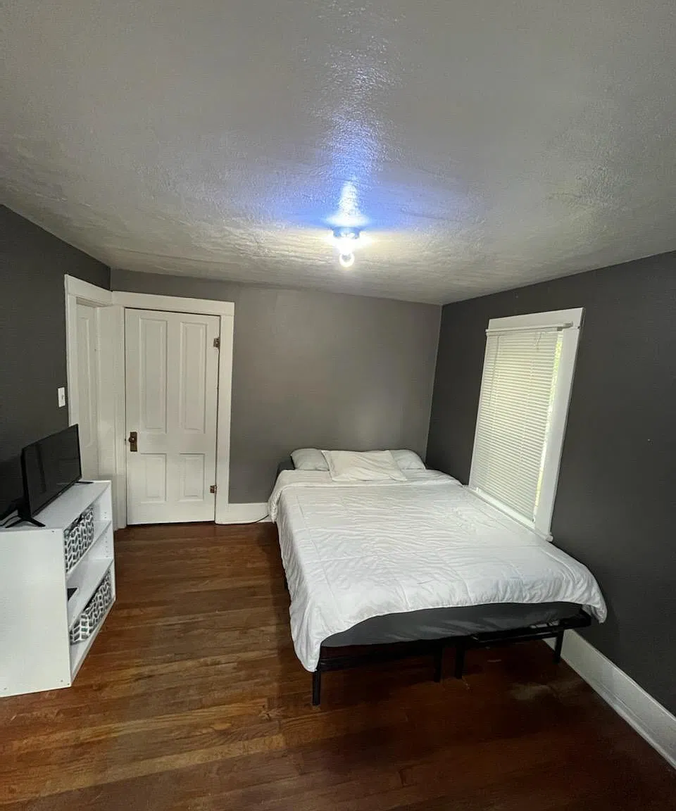 1 bed, 550 sqft, $800 — Photo 3