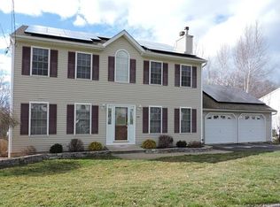 100 Westport Dr, Waterbury, CT 06706