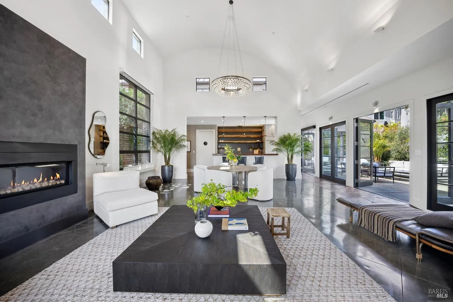 4 Lovell Avenue photo 1