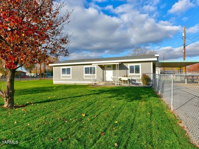 2121 S 6th Ave, Yakima, WA, 98903