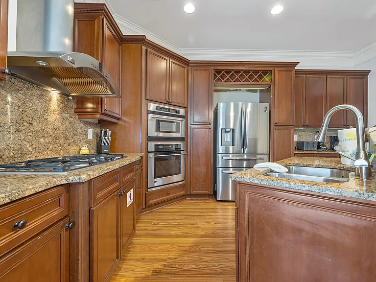 1267 Atlantic Dr NW #A — Photo 11