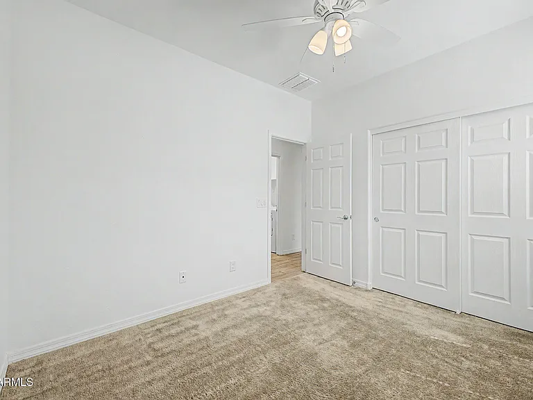 5722 W Getty Dr — Photo 31