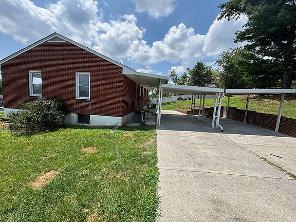2nd image of 2305 Sherman Dr NW